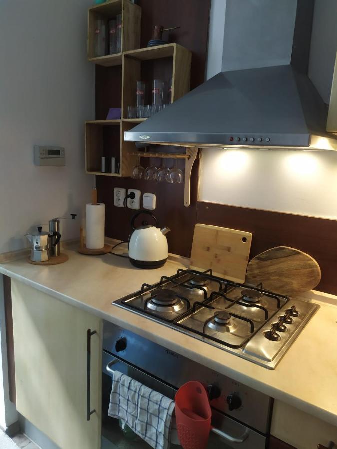 Pisqor Apartment - Self Check-In Bratislava Luaran gambar