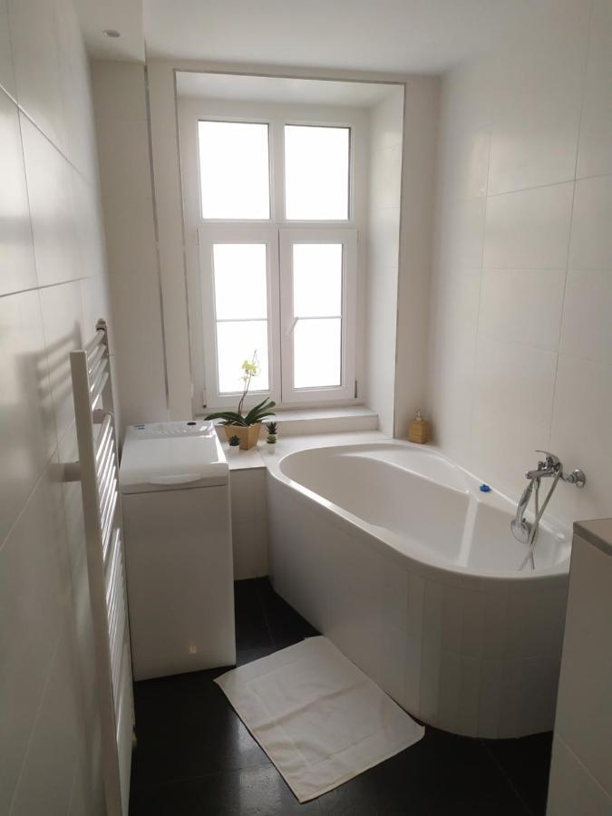 Pisqor Apartment - Self Check-In Bratislava Luaran gambar