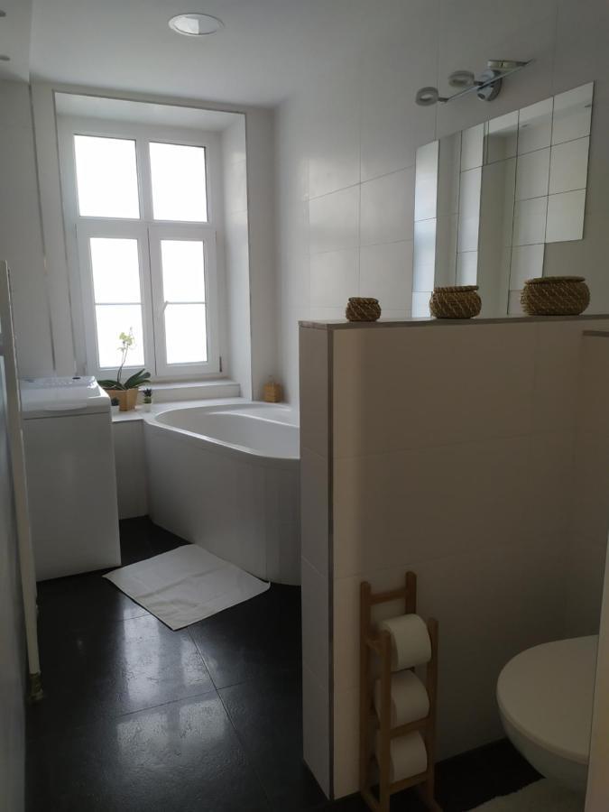 Pisqor Apartment - Self Check-In Bratislava Luaran gambar