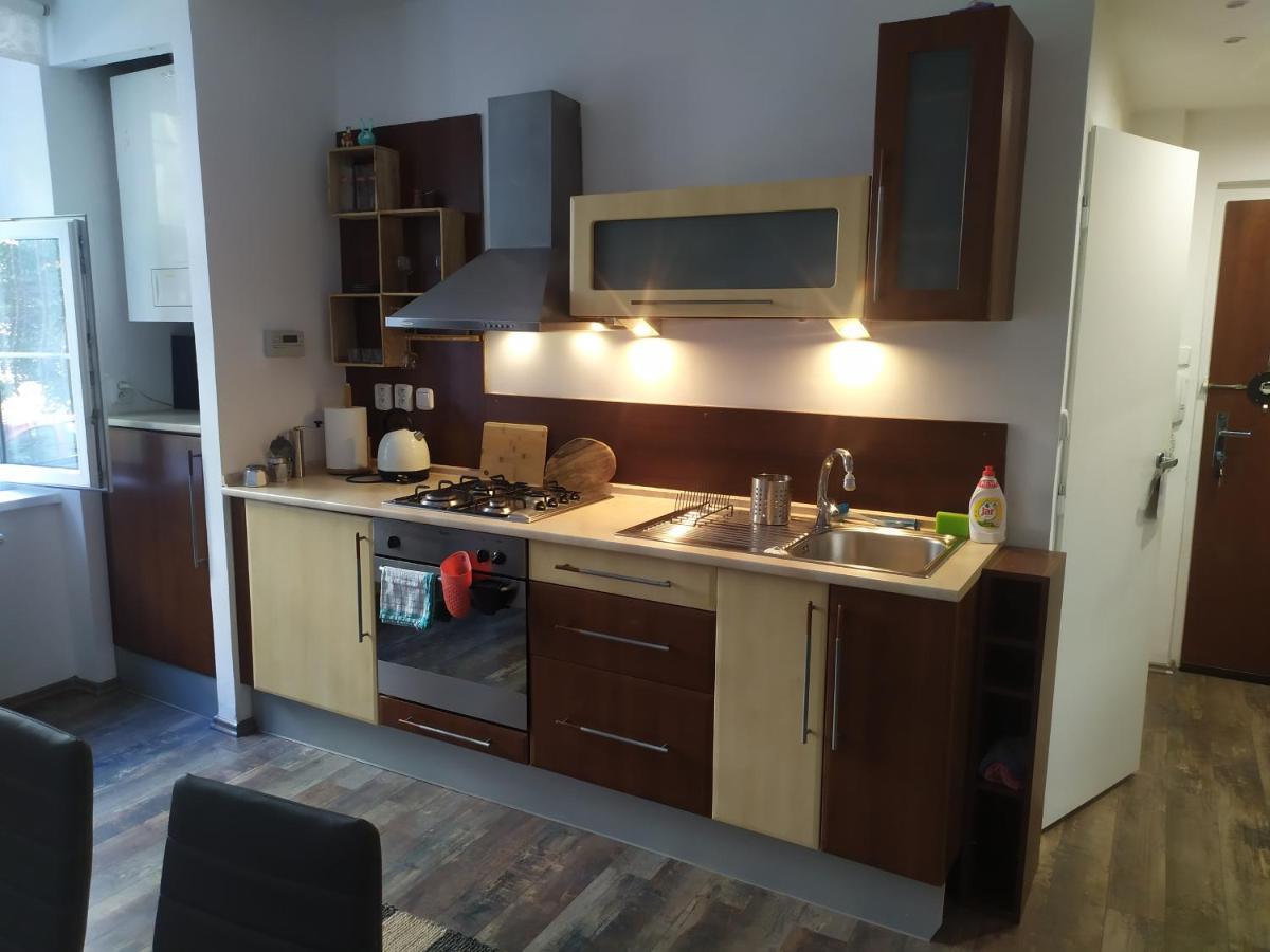 Pisqor Apartment - Self Check-In Bratislava Luaran gambar